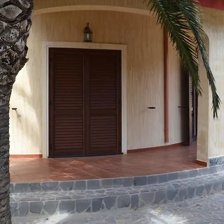 Appartamento Famiglia Pinna - Gioiosa -