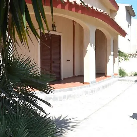 Appartamento Famiglia Pinna - Gioiosa -